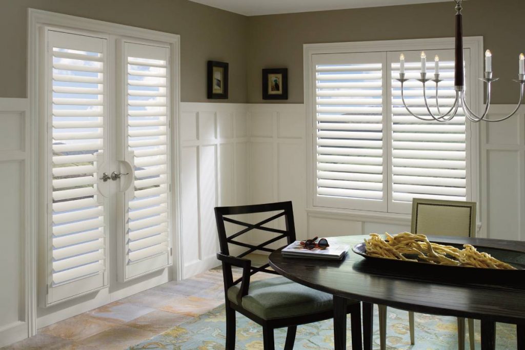 Hunter Douglas Palm Beach™ Polysatin™ Vinyl Shutters near Columbia and Spring Hill, Tennessee (TN)